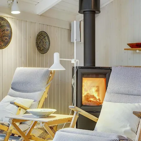 Helmtrud - 500m From The Sea By Interhome Ferienhaus Laeso