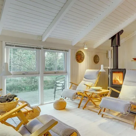 Helmtrud - 500m From The Sea By Interhome Ferienhaus