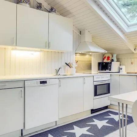 Helmtrud - 500m From The Sea By Interhome Laeso